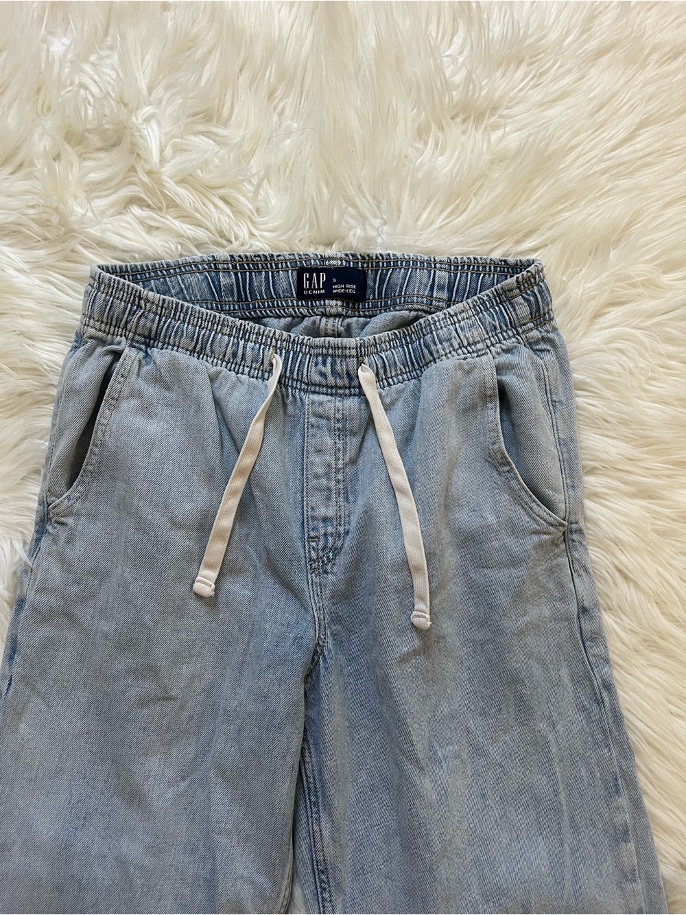 GAP High Rise Wide Leg Light Blue Denim Pants - Picture 3 of 8